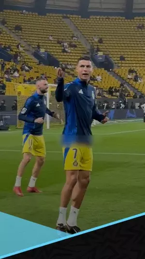 "أنت قبيح".. كريستيانو رونالدو يصدم شبيهه التركي